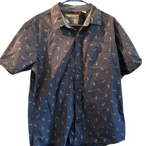 American Threads Fishing Button Up Shirt Large Outdoors Boating